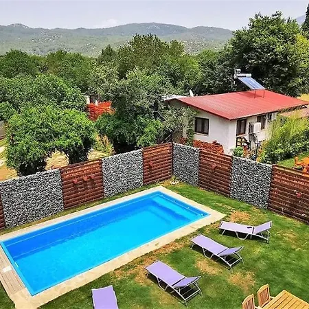 Vita Villa *