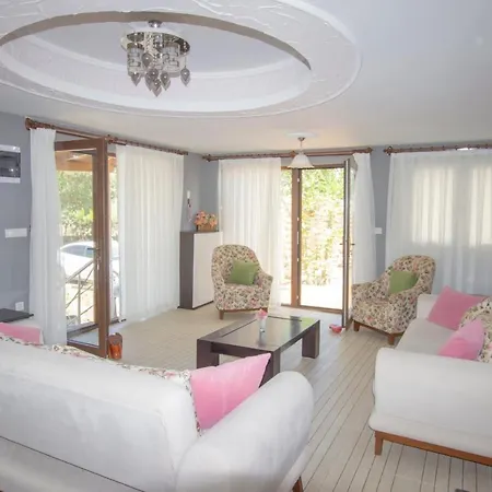 Vita Villa *